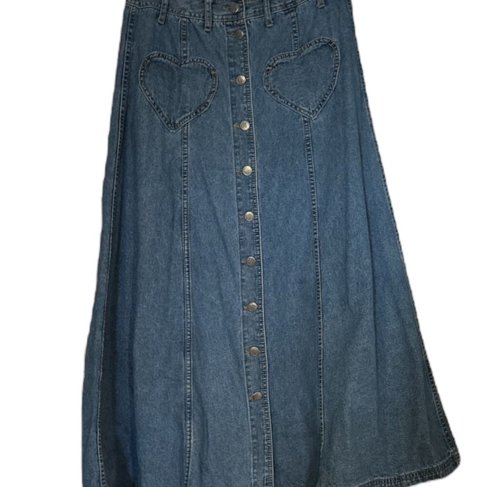 Nada Nuff Denim Button-Front Skirt with Heart Pockets